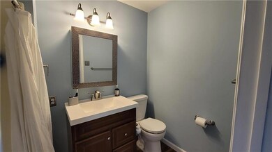 3598 Dartmouth Dr, Bethlehem, PA 18020 - photo 7