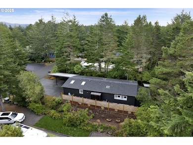 1600 Rhododendron Dr unit 150, Florence, OR 97439 - photo 2