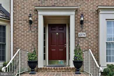 10774 Brewer House Rd, Rockville, MD 20852 - photo 3