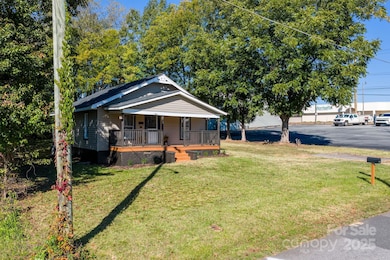 118 26th St SW, Hickory, NC 28602 - photo 5