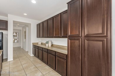 Upgraded 42in Cabinets