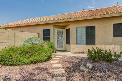 4052 W Hackamore Dr, Phoenix, AZ 85083 - photo 3