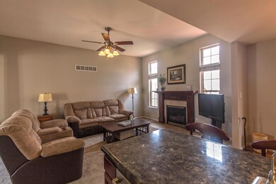 3903 Snow Leopard Dr Columbia, MO 65202