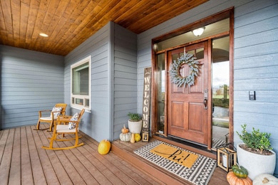 2348 SW 43rd St, Redmond, OR 97756 - photo 5