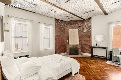 Osborne unit 11DB, New York, NY 10019 - photo 6