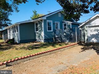 244 F St, Penns Grove, NJ 08069 - photo 4