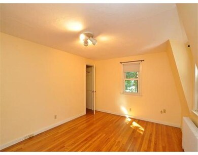 5-7 Oxford Cir, Belmont, MA 02478 - photo 5
