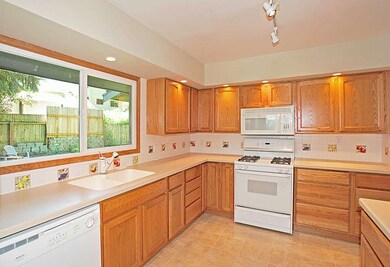 23026 Atlas Rd, Bothell, WA 98021 - photo 5