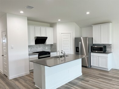 Kitchen with a center island