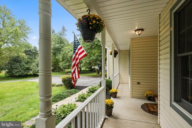 6426 Esquire Dr, Sykesville, MD 21784 - photo 3