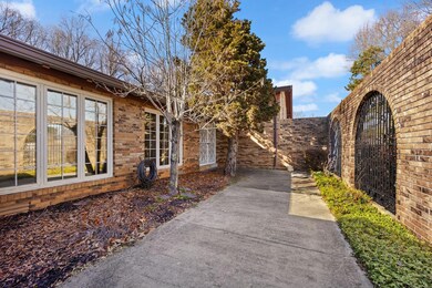 2011 Merlin Ave, Somerset, KY 42503 - photo 7