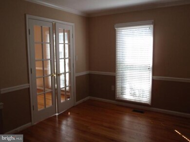 15305 Jones Ln, Gaithersburg, MD 20878 - photo 7