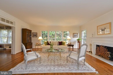 2009 Spring Branch Dr, Vienna, VA 22181 - photo 5