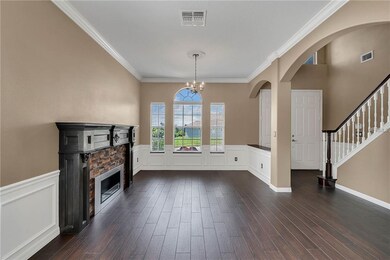 Elegant Formal Dining Room