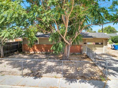 812 E Lincoln Ave, Nampa, ID 83686 - photo 3