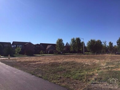 1531 NW Hickory Place, Redmond, OR 97756 - photo 7