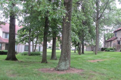 6279 Bidwell Ln, Columbus, OH 43213 - photo 2