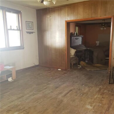 516 Spruce St, Rossville, KS 66533 - photo 4