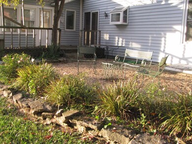 1180 Fords Mill Rd, Versailles, KY 40383 - photo 3