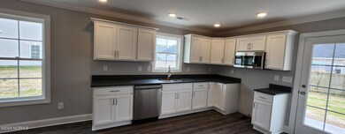 837 Sarah Rebecca Dr, Greenville, NC 27834 - photo 4