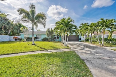 8113 Rose Marie Cir, Boynton Beach, FL 33472 - photo 2