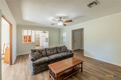 517 Thompson Rd, Troy, TX 76579 - photo 3