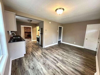 9030 Oakland Ave S, Bloomington, MN 55420 - photo 5