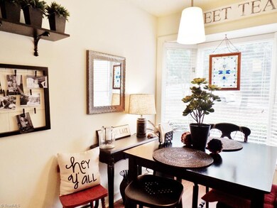 1955 Eastchester Dr unit C, High Point, NC 27265 - photo 5