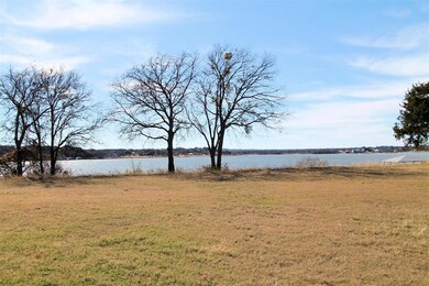 100 Showboat Ct, Granbury, TX 76049 - photo 5