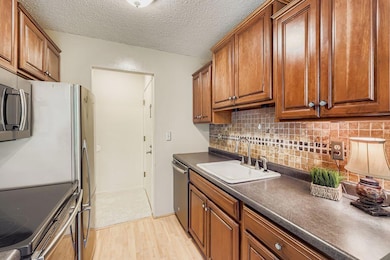 3461 Kent St unit 1002, Shoreview, MN 55126 - photo 7