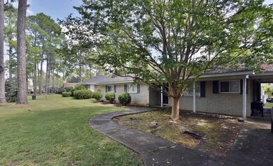 2106 Robinhood Rd, Albany, GA 31707 - photo 3