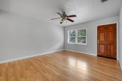 1737 Atkamire Dr, Tallahassee, FL 32304 - photo 4