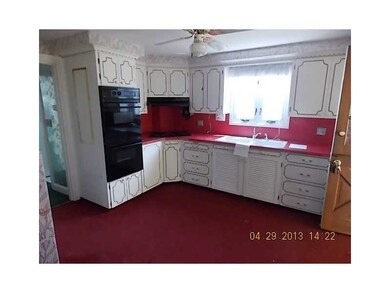 15 Halliday St, Pawtucket, RI 02861 - photo 3