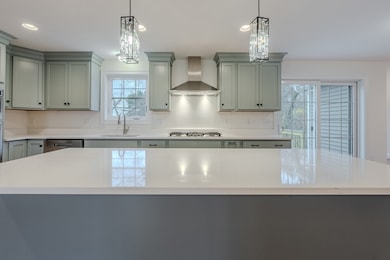 18 Esther Way unit Lot 12, Dracut, MA 01826 - photo 5