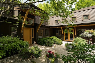 6414 S Helena St, Spokane, WA 99223 - photo 2