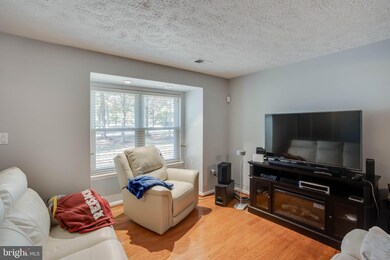 6130 Saint Anthonys Ct, Waldorf, MD 20603 - photo 4