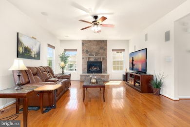 6012 N Meyer Dr, Elkridge, MD 21075 - photo 4