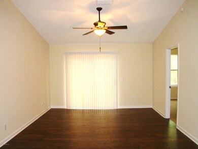 278 Aquarius Cir W, Jacksonville, FL 32216 - photo 5