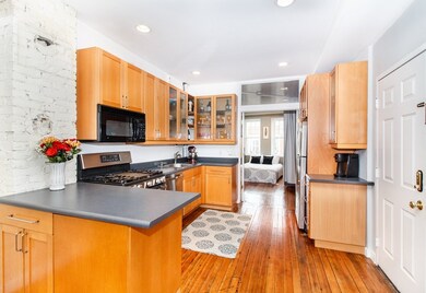 15 Charter St unit 5, Boston, MA 02113 - photo 3