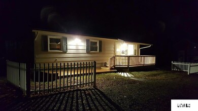 630 S Sheridan St, Lincoln, IL 62656 - photo 3