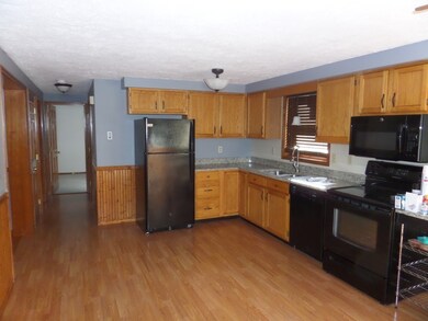 168 S Flagg St, Worcester, MA 01602 - photo 6