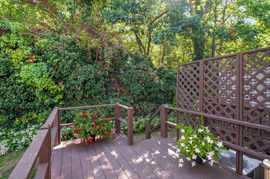 2 Shackle Way unit 2, Swampscott, MA 01907 - photo 5