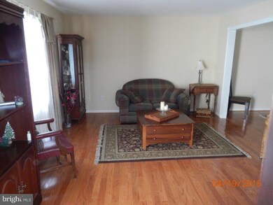 2 Amherst Dr, Burlington, NJ 08016 - photo 5