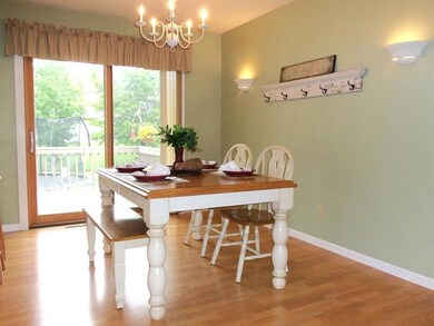 #5-dining room