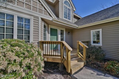 212 Teedyuskung Turn, Hawley, PA 18428 - photo 4