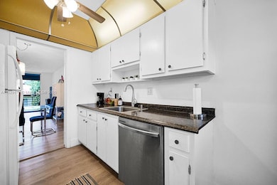 3099 NW 48th Ave unit 264, Lauderdale Lakes, FL 33313 - photo 7