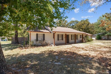 1252 Edgewood Cir, Lufkin, TX 75904 - photo 3