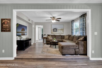 511 Aiken Rd, Jacksonville, FL 32216 - photo 5