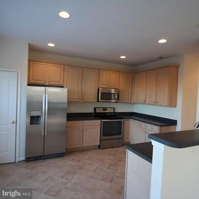 16568 Telescope Ln, Dumfries, VA 22026 - photo 4