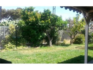 3512 Hacienda Dr, Oceanside, CA 92054 - photo 2